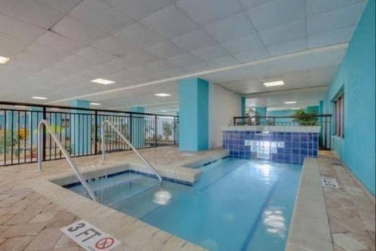 Ocean View Studio Landmark 907 Миртл-Бич Номер фото